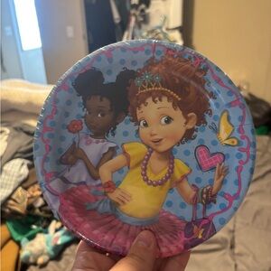 Colorful Kids' Party Plates-Fancy Nancy
